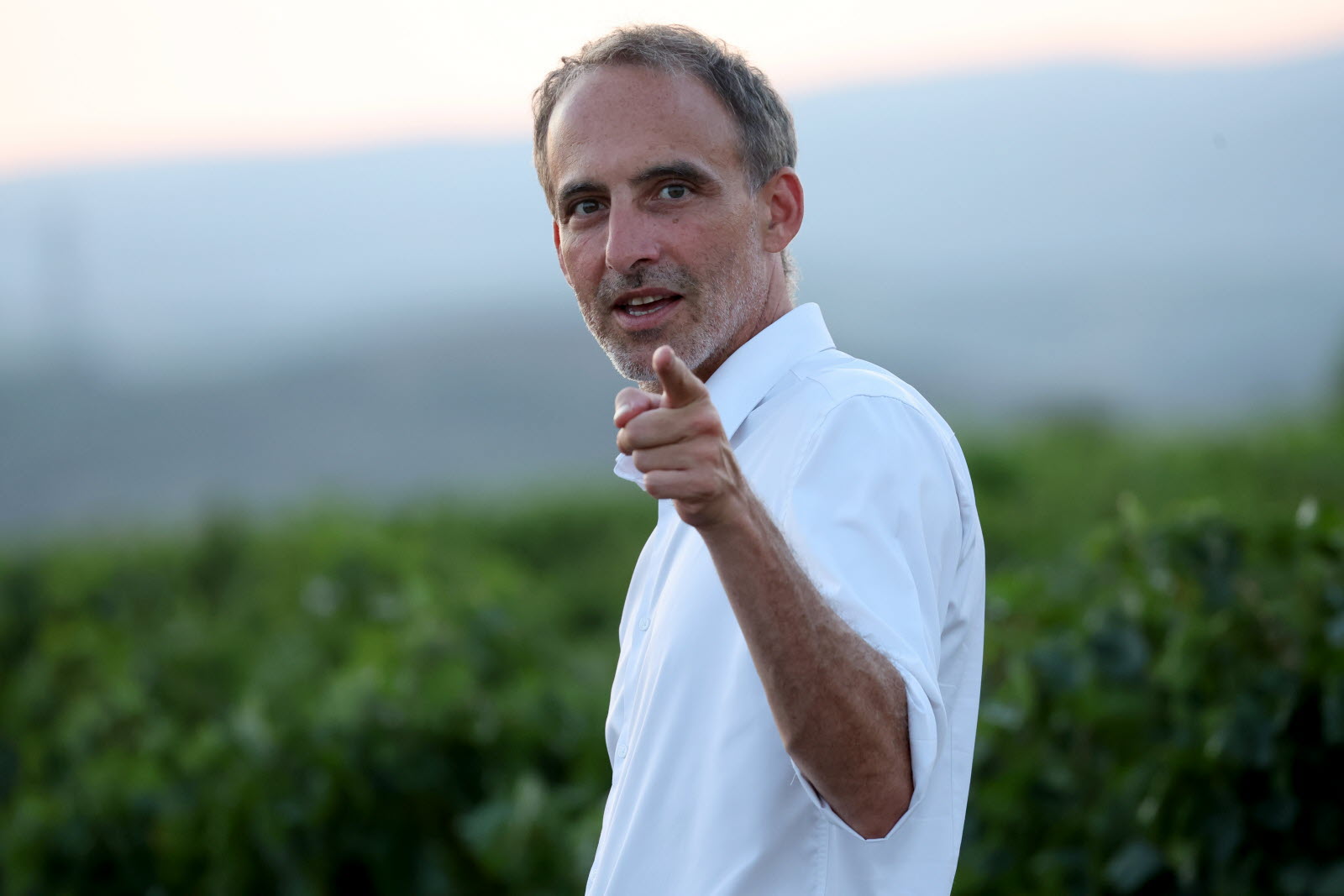 France: Raphaël Glucksmann annonce sa candidature à l'élection présidentielle 2027