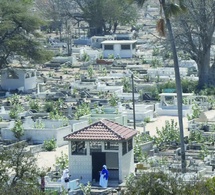Cimetière de Soumbédioune : une opération nocturne de la police fait huit interpellations
